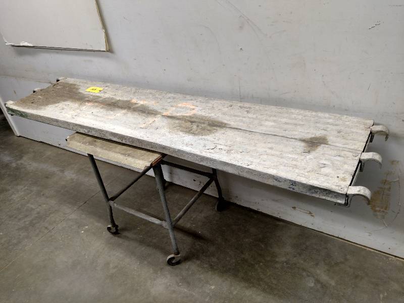 lot 44 image: Aluminum Scaffold Plank, 19 14 x ...