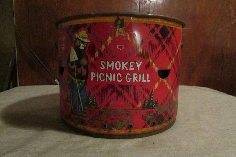 Rare Vintage Smokey the Bear Grill