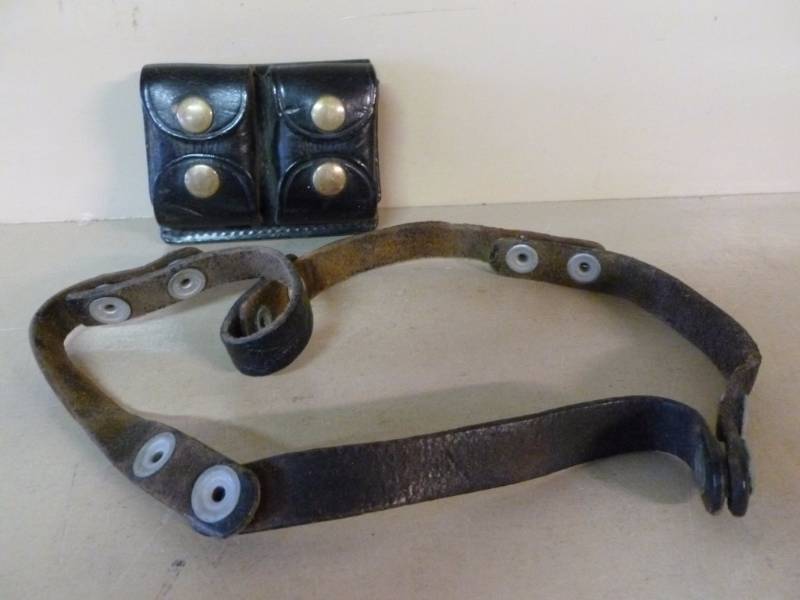 Vintage Pistol Clip Belt