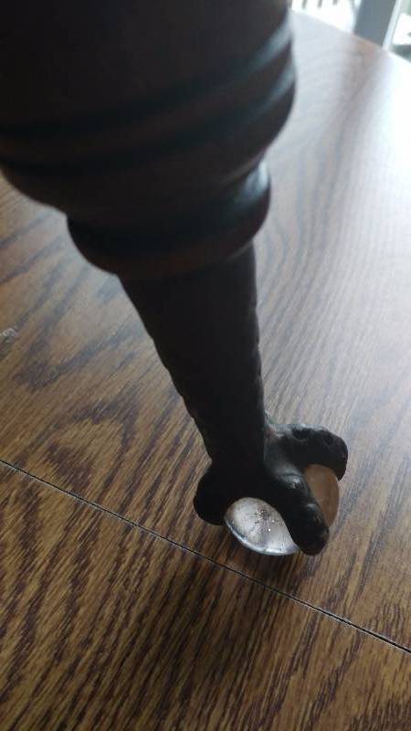 lot 79 image: Antique Organ Stool Base