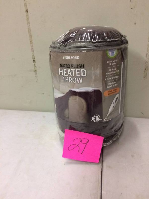 lot 29 image: Micro Plush Heated Throw