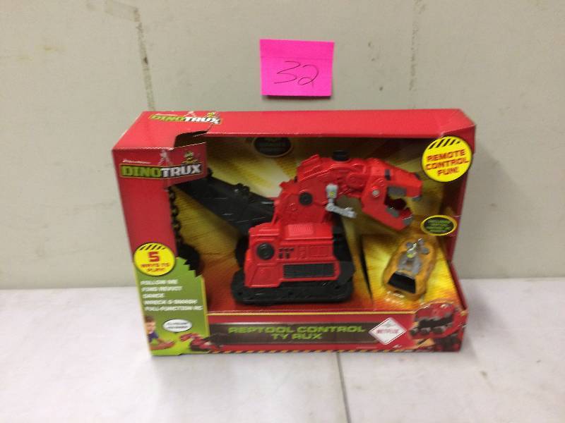 lot 32 image: Reptool Control TY AUX