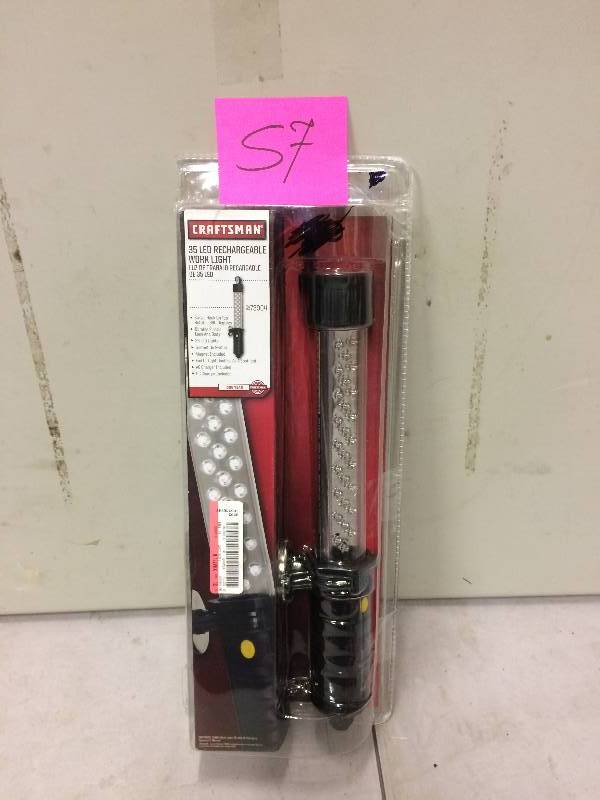 lot 57 image: Craftsman 35 LED Rechargeabkle work light