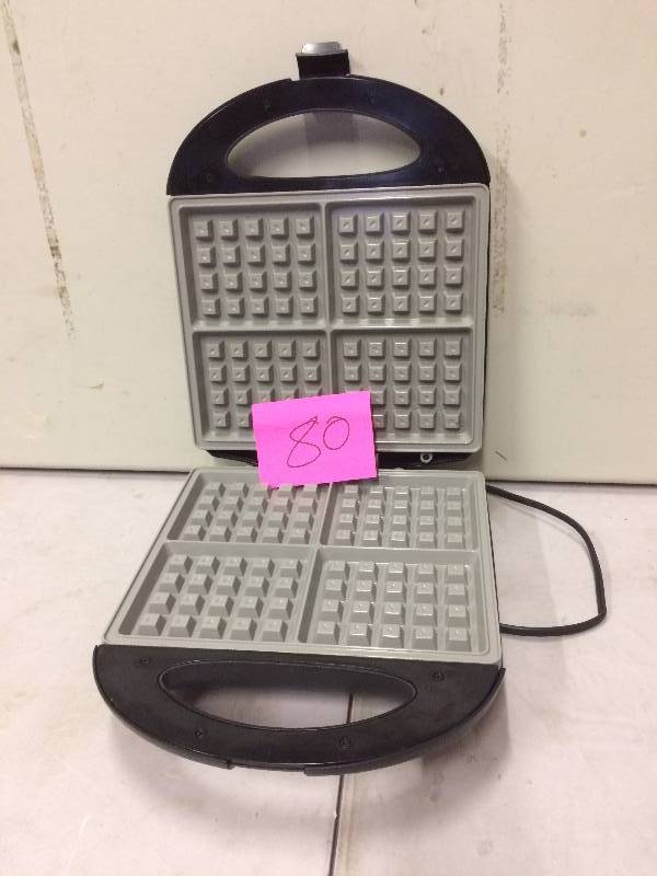 lot 80 image: Chefman 4 Slice Ceramic Waffle Maker