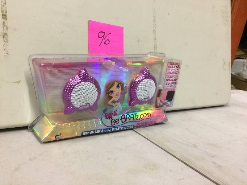 lot 96 image: Be Bratz Computer Speakers