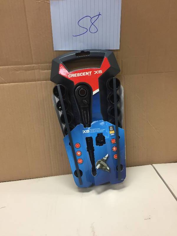 lot 58 image: Crescent CX6PT20 20PC SAEMM SOCKET SET  Never used