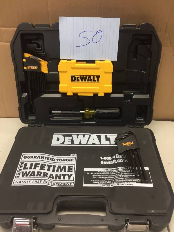 lot 50 image: DWMT73801 DeWalt 108PC Mechanic Tool Set  New