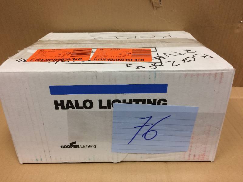 lot 76 image: Box of 6 Halo 4 in. White Recessed Lighting Low-Voltage Trim with White Coilex Baffle