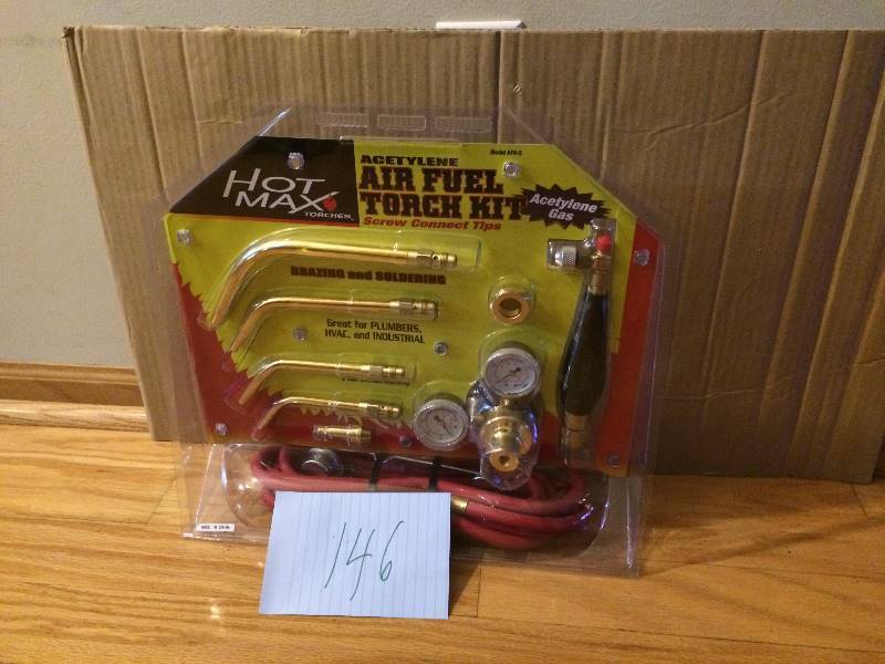 lot 146 image: Hot Max Air Fuel Torch Kit New