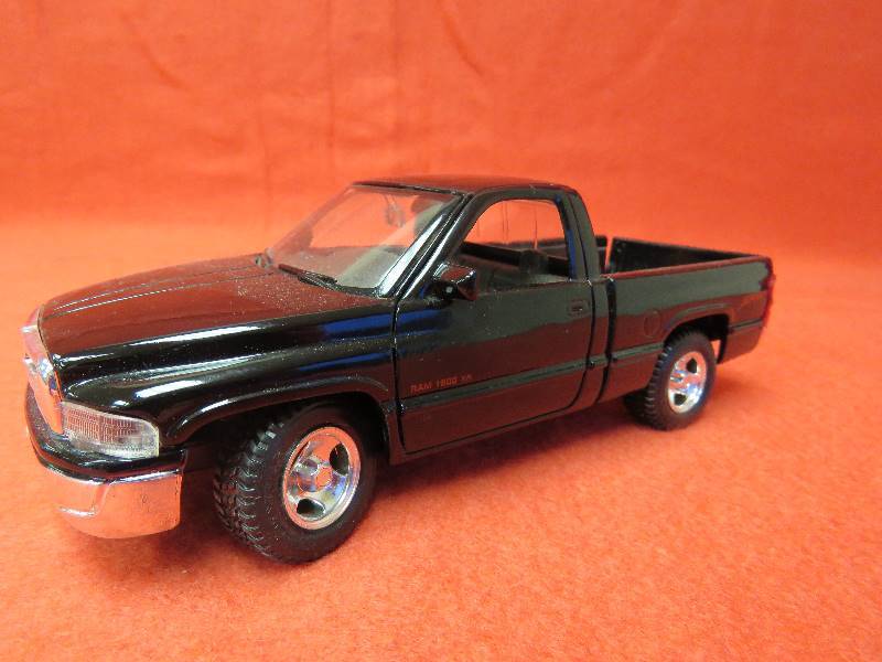 Collectible Maisto