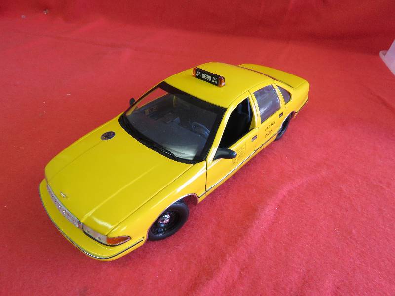 Collectible UT Models