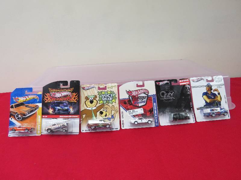 Collectible Maisto