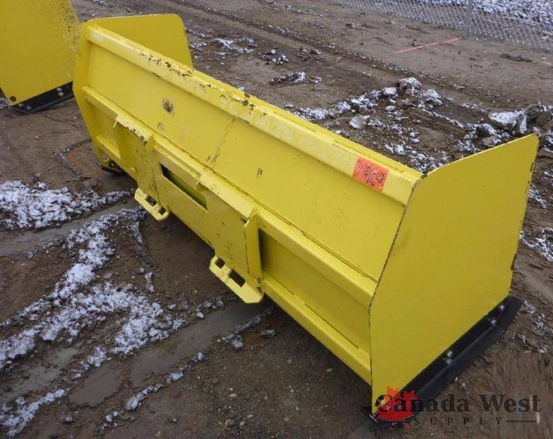 lot 14 image: NEW 10 FT SKID STEER SNOW PLOW SS10FT