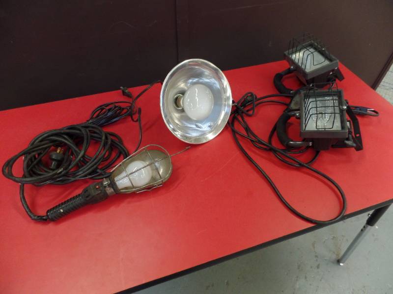 lot 518 image: Work Lights