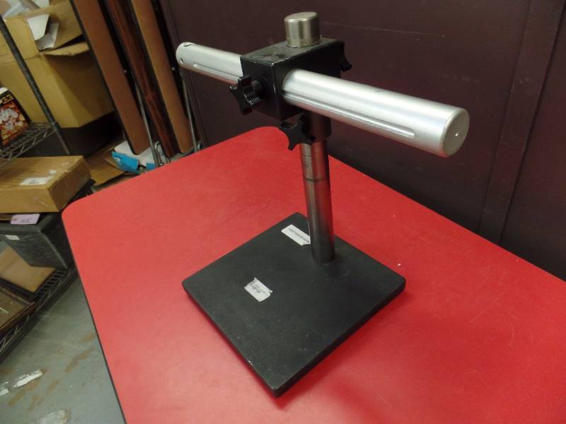 lot 523 image: Microscope Boom Stand