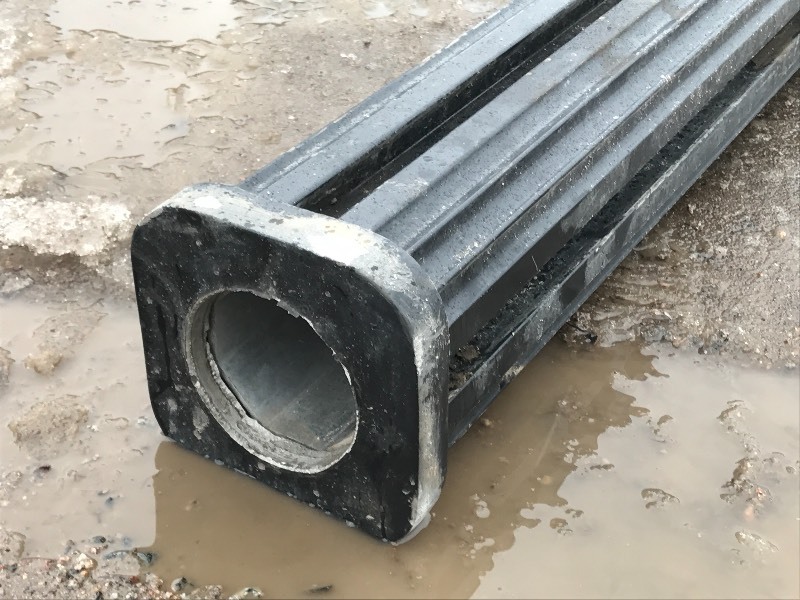 lot 5 image: 18ft Aluminum Light Pole