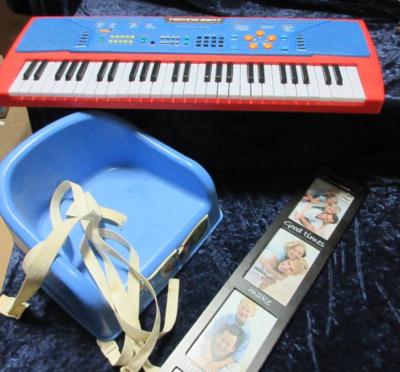 TECHO-BEAT (NO CORD), CAR SEAT, FAMILY FRAME