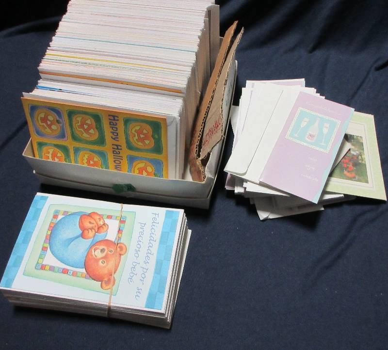 NEW HUGE LOT OF NEW GREETING CARDS