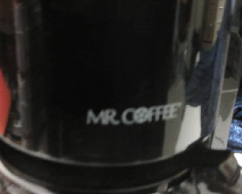 MR COFFEE COFFEE MAKER
