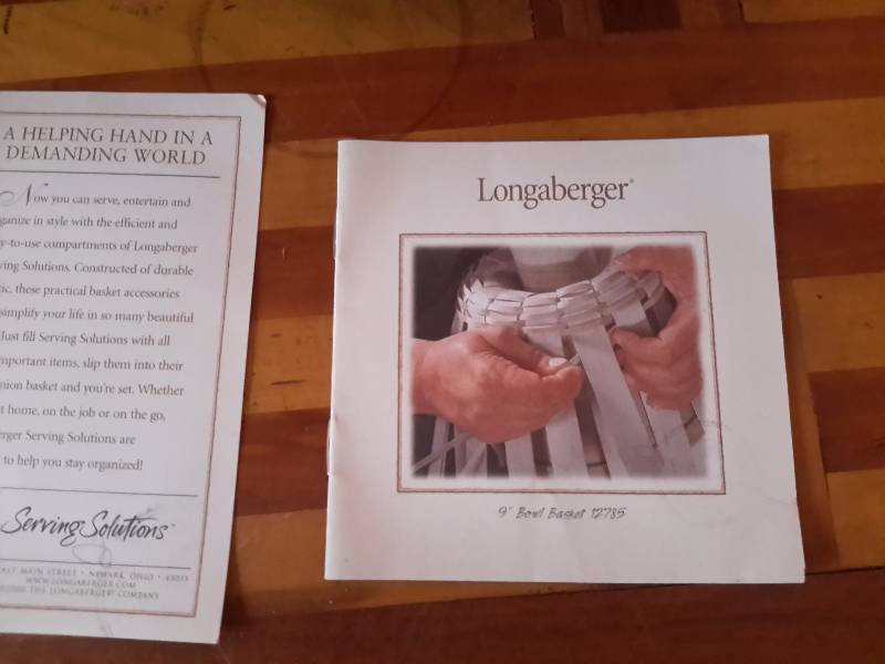 2 Longaberger, Bowls.. 9in and 7in