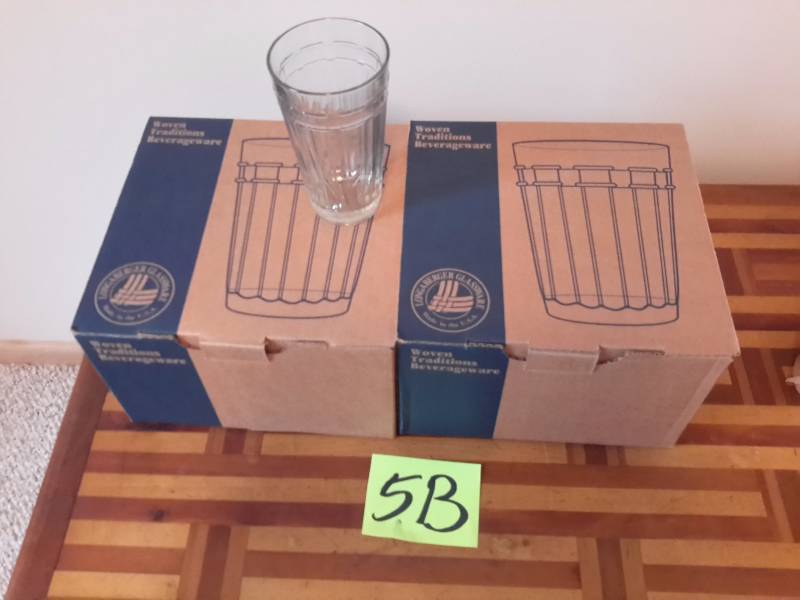 2 sets of 4 (8) 17 oz Longaberger Tumblers