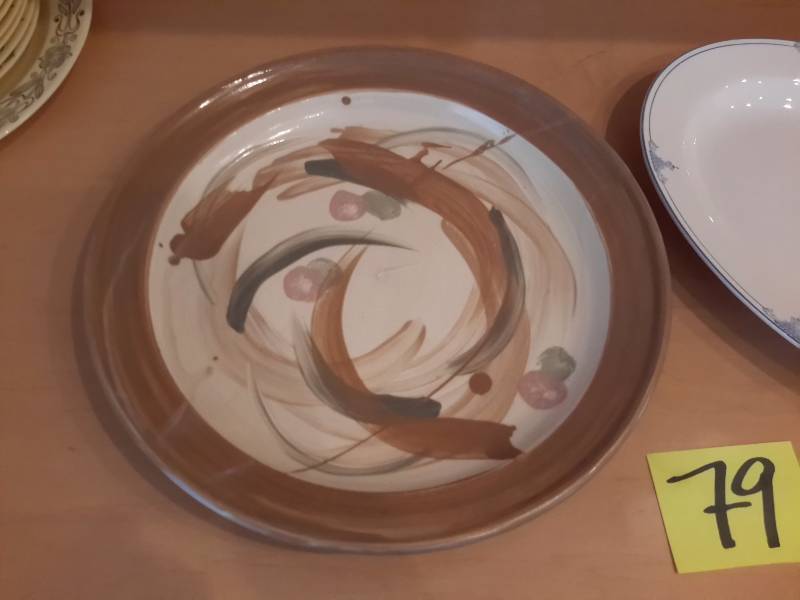 2 nice platters as pictured