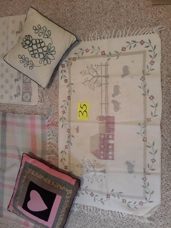 3 rugs and 2 pillows.  23in x 36in 22in x 37in  28in x 45in plus 2 pillows