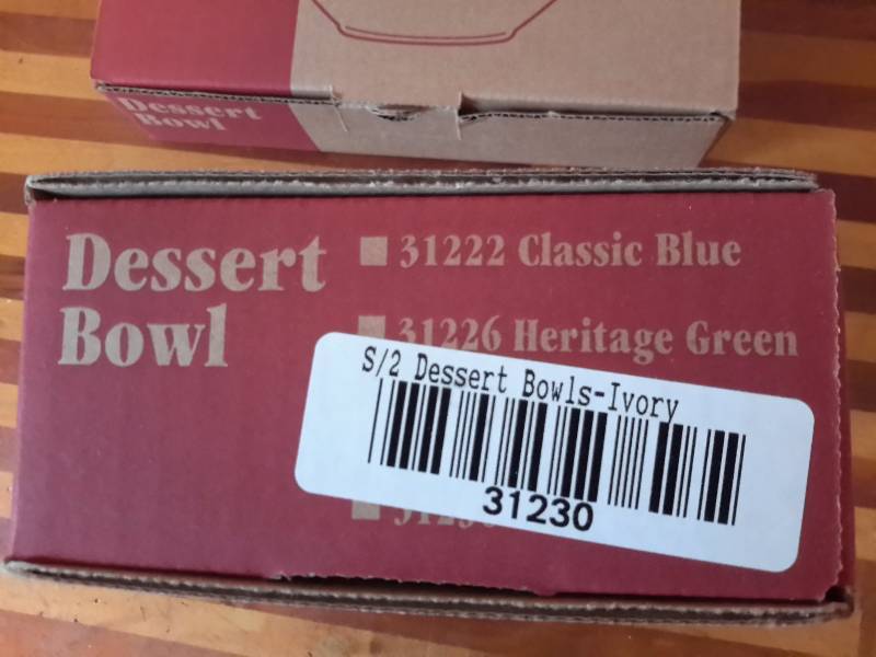 8 Longaberger Dessert Bowls..