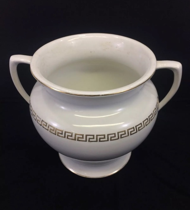 lot 57 image: Rare Antique Homer Laughlin Greek Key Motif Pot