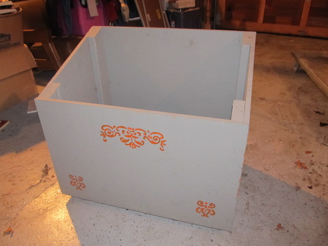 lot 82 image: Large Painted Firewood Bin