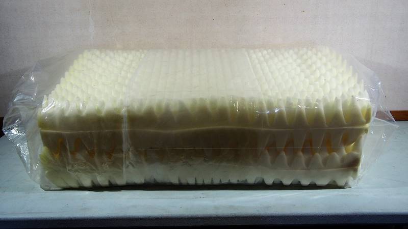 lot 66 image: Pet Bed Foam