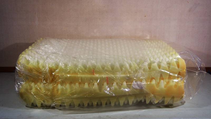 lot 67 image: Pet Bed Foam
