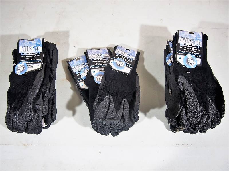 lot 119 image: 1 Dozen NEW Utility Grade Extra Warm Work Gloves