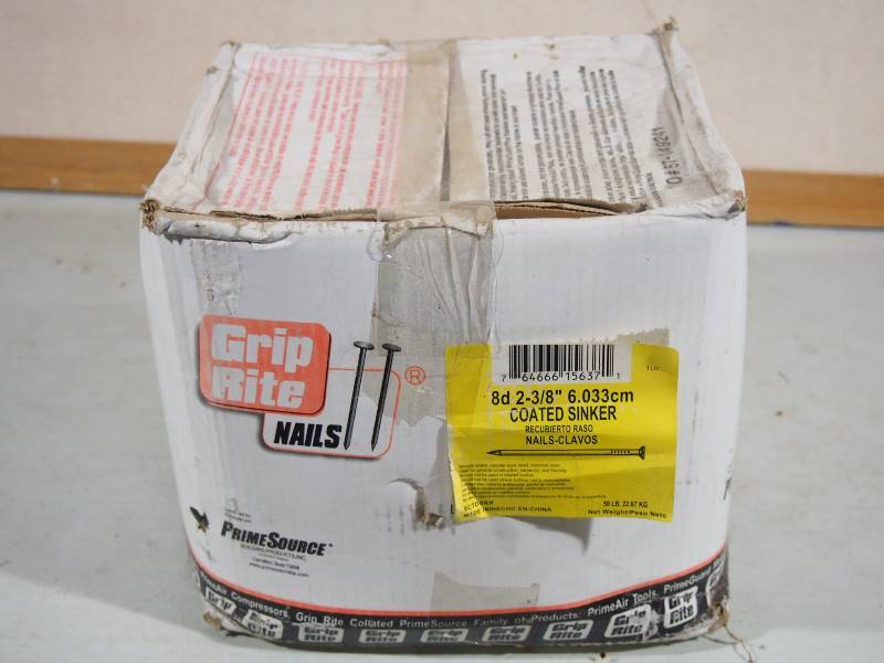 lot 159 image: 50 Pound Box 8d 2-38 Coated Sinker Nails