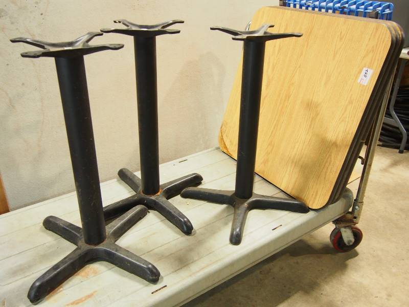 lot 122 image: 3 Table Tops and Bases