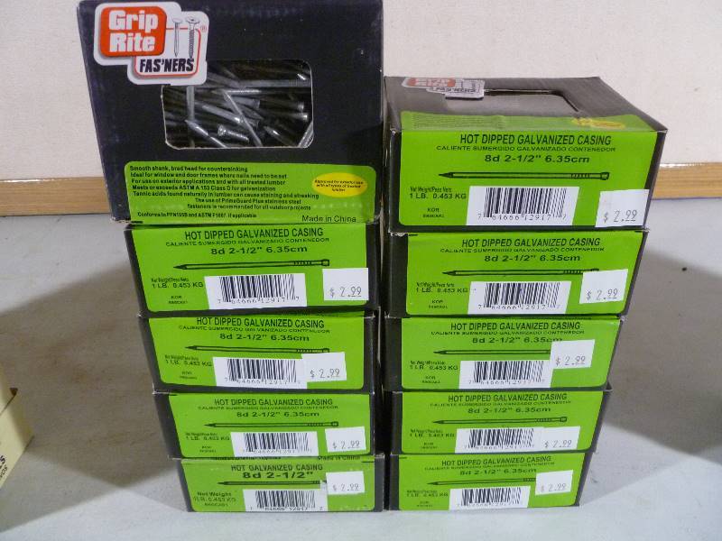 lot 161 image: 10- 1 Pound Boxes 8d 2-12 Hot Dipped Galvanized Casing Nails