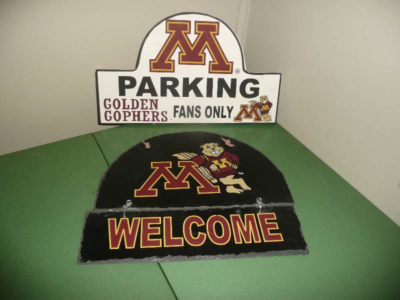 Minnesota Gophers Signs - One Slate One Wood- In Good Condition, Tags are still on them - See Pictures