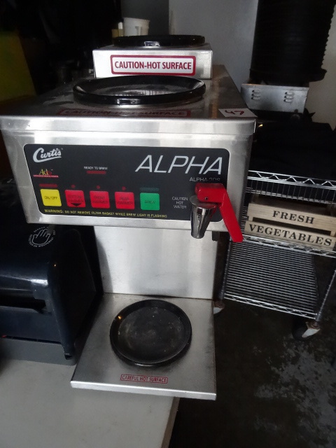 Curtis Alpha 3ds coffee machine. AL...