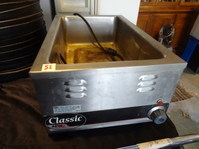 Classic APW Wyott food warmer. Unte...