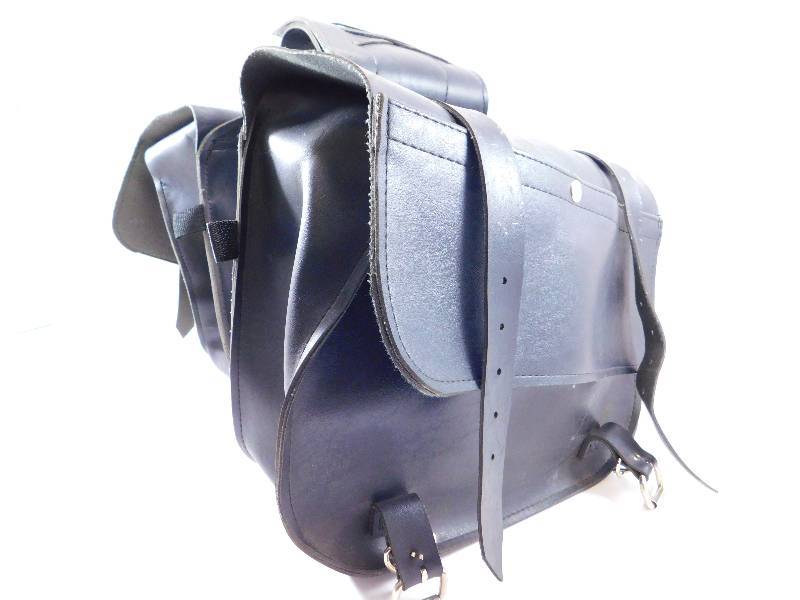 lot 3 image: Leather Motorcycle Saddle Bags