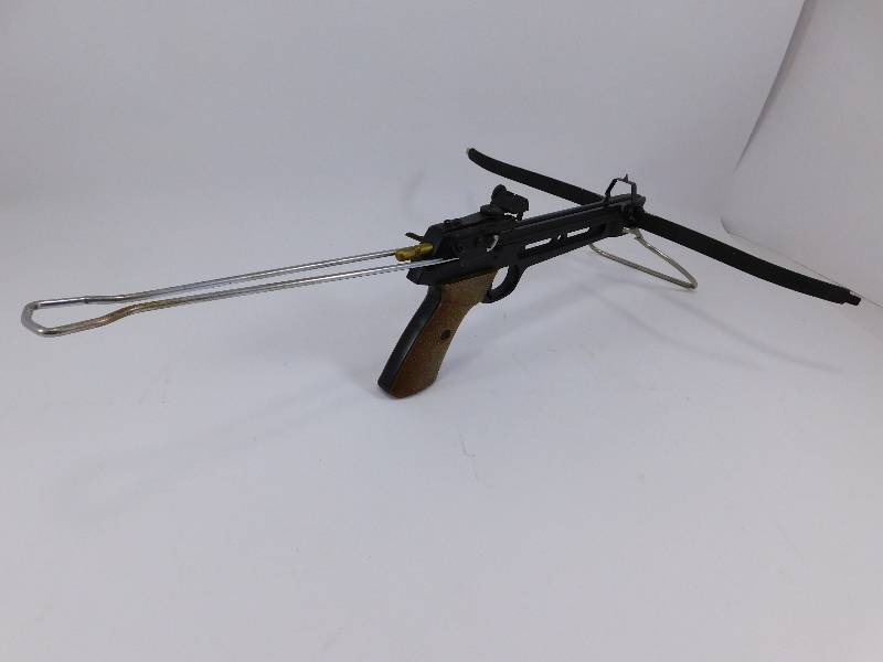 Maan Chang Crossbow Pistol With Arrows