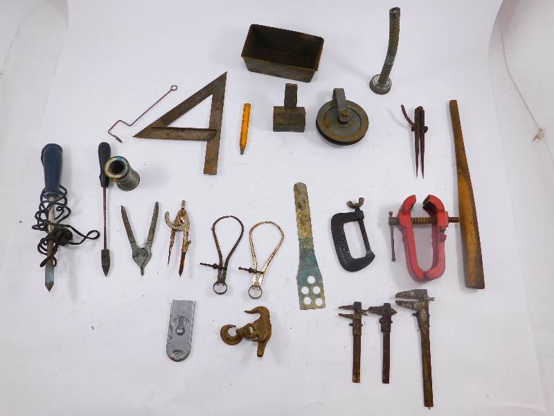 lot 65 image: Lot of Vintage Tools and Hardware