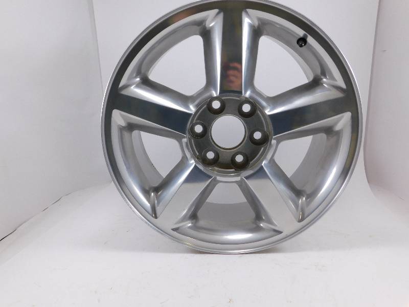 lot 85 image: 22 Rim - 0714 Chevy Tahoe, Suburban, Avalanche - 9jx22