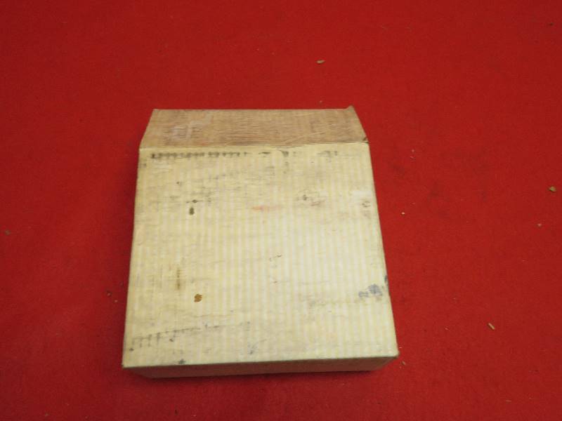 lot 88 image: Vintage Auto Parts