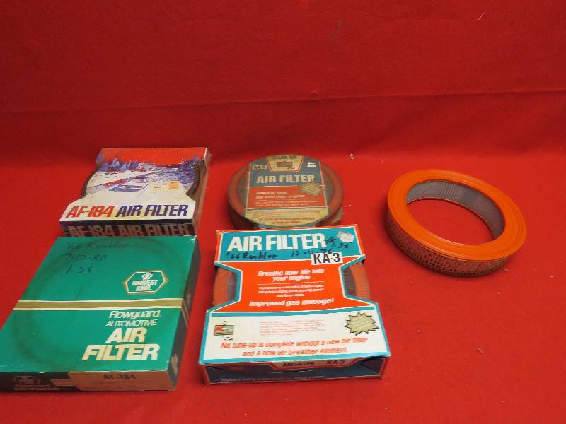 lot 92 image: Vintage Auto Parts