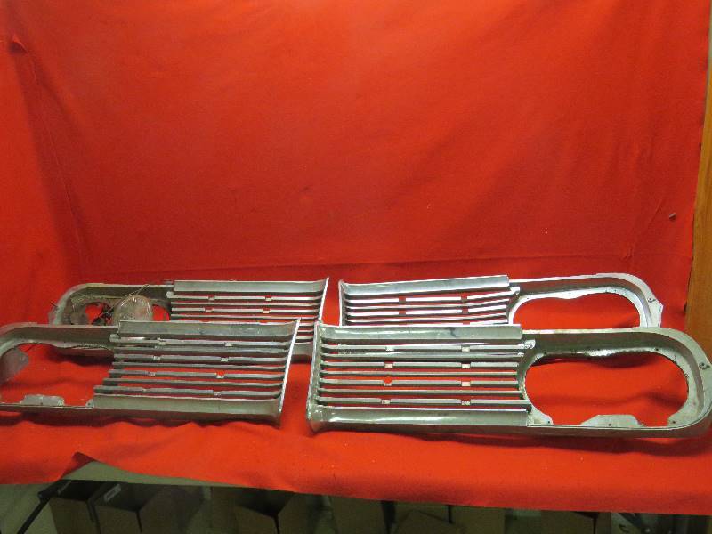 lot 126 image: Vintage Auto Parts