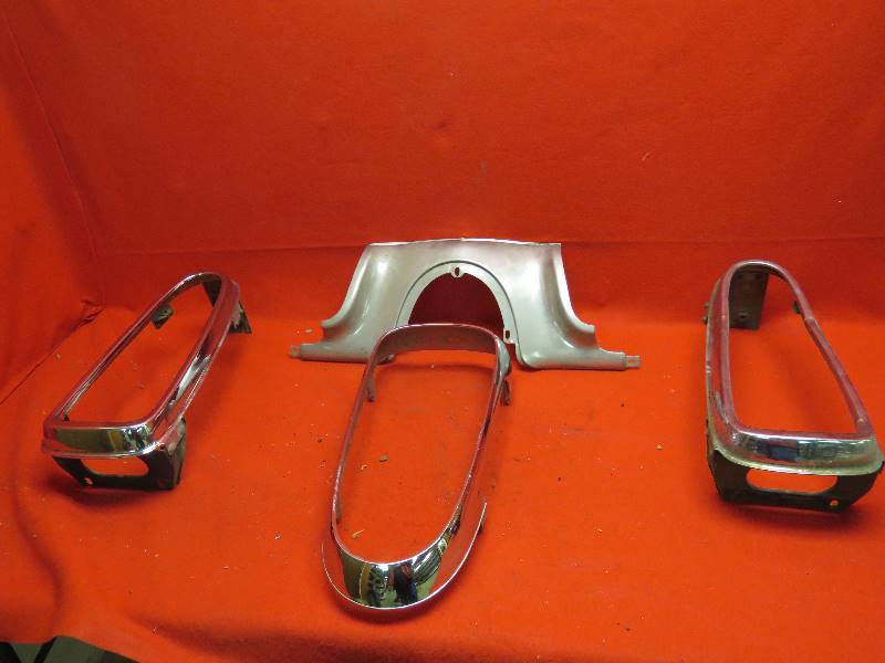 lot 127 image: Vintage Auto Parts