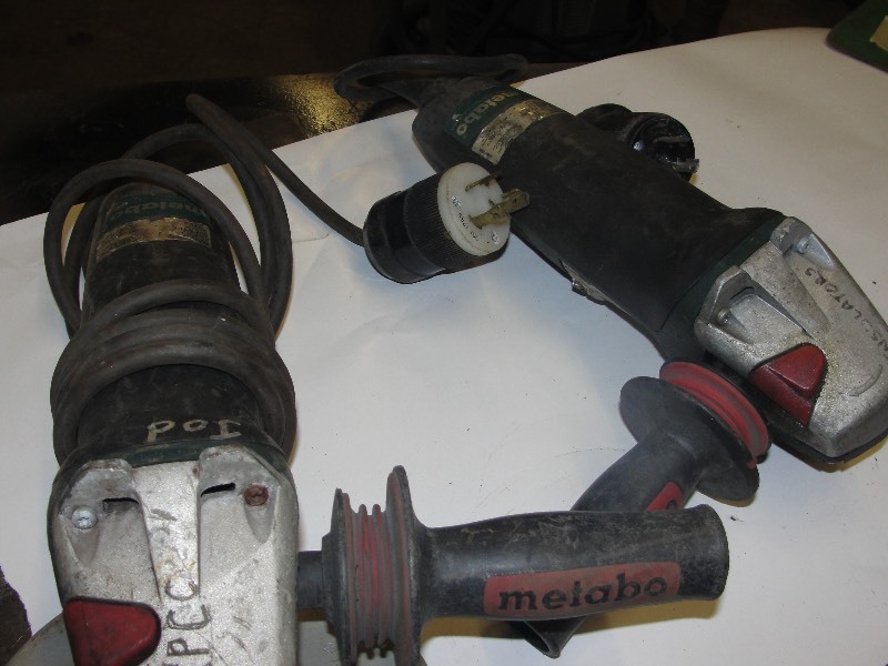 2 Metabo Grinders