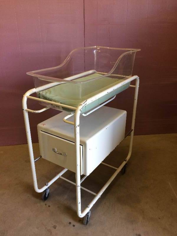 rolling bassinet with drawers