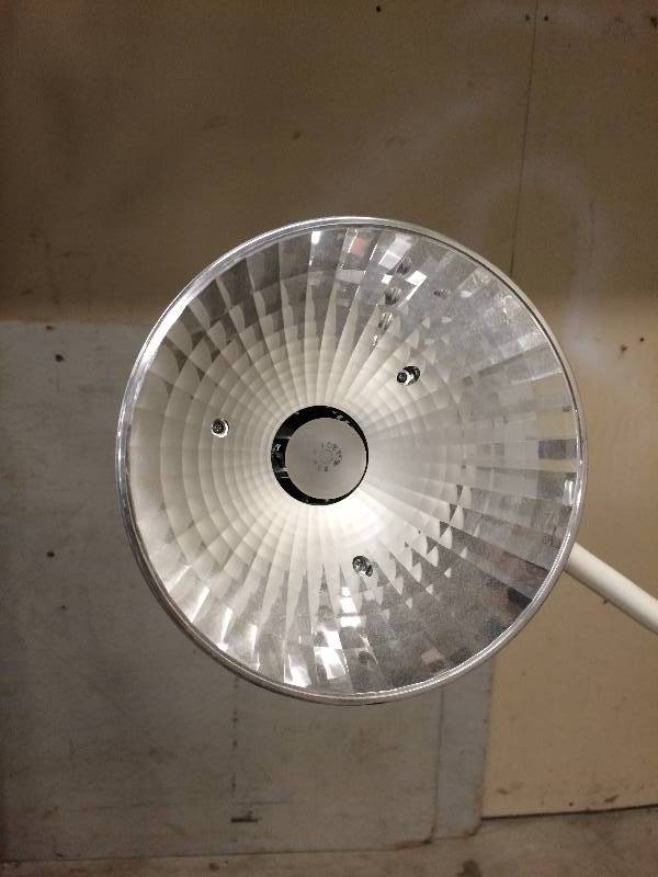 lot 13 image: Retails Used $250.00 Stationary Gooseneck Brewer Professional Products 15100 Arched Adjustible Medical Exam Multi-faceted Reflector Light Lamp - Excellent Condition - WhiteBlack